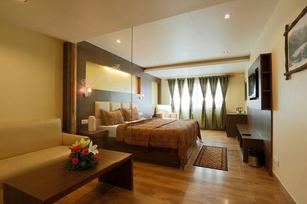 Hotel Bridge View Regency Shimla Zewnętrze zdjęcie