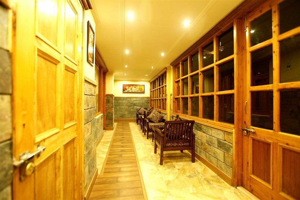 Hotel Bridge View Regency Shimla Zewnętrze zdjęcie